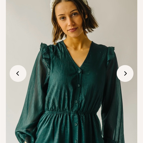 Amanzoe Tiered Midi Dress in Hunter Green - Picture 5 of 7